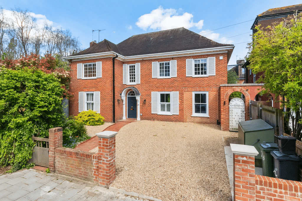 Period residential architecture relevant to AURA architects in Camden